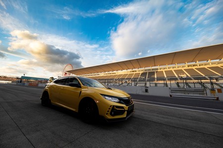 Honda Civic Type R 2020 Suzuka 004