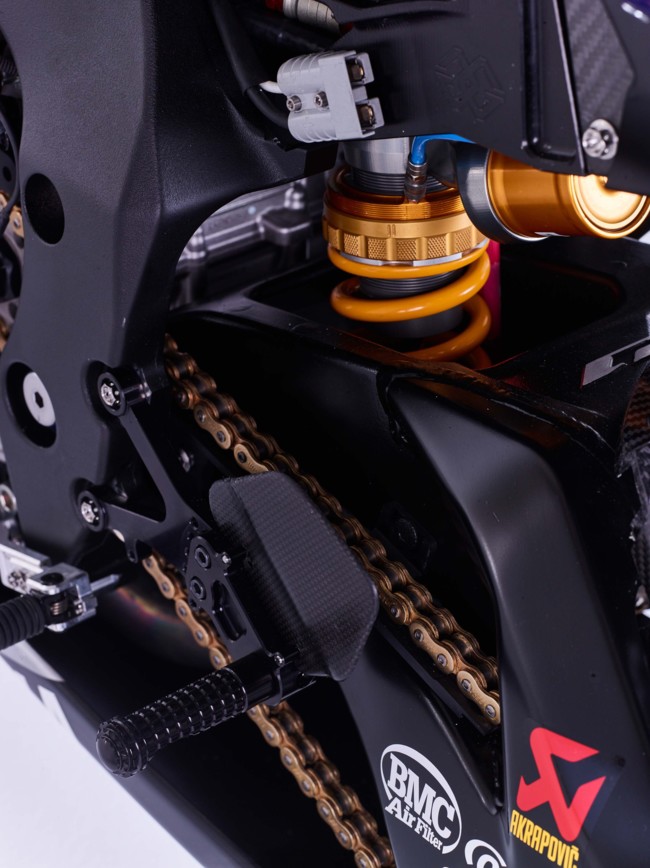 2016 Yamaha Yzf R1 World Superbike 17