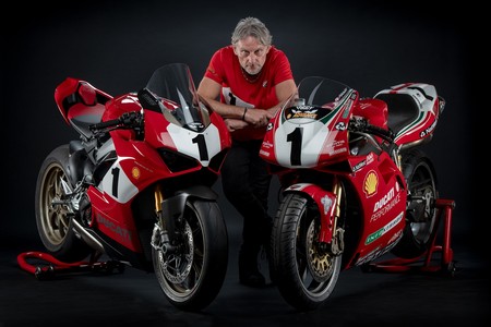Ducati Panigale V4 25 Anniversario 916 2020 007