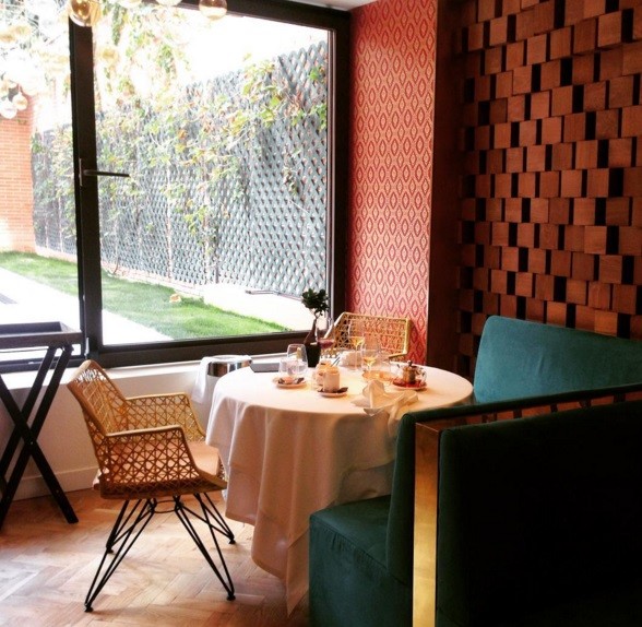 Benares Madrid 1