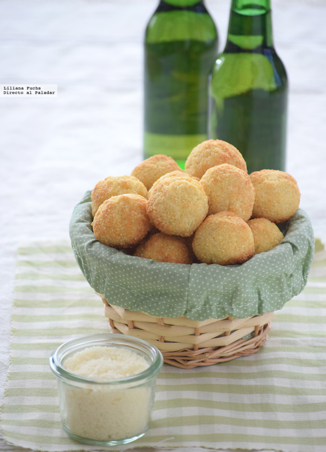 Pan de queso minero o pão de queijo mineiro. Receta de picoteo