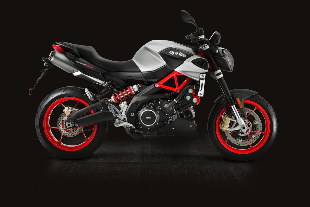 Aprilia Shiver 900 4