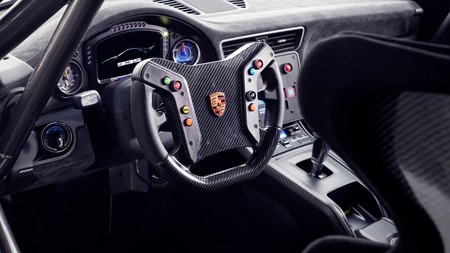 Porsche 935 moderno