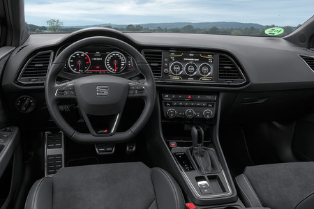 SEAT León ST CUPRA Black Carbon