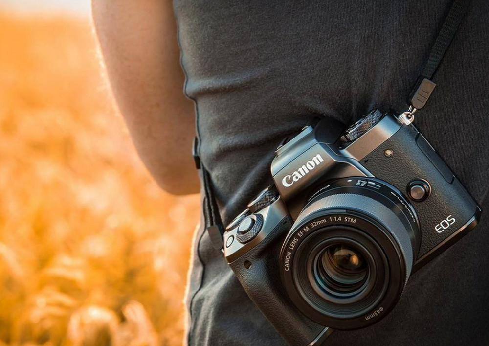 Canon Eos Efm 32 14 01
