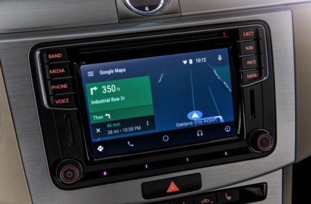 Volkswagen anuncia la llegada del sistema multimedia Android Auto para su Golf R