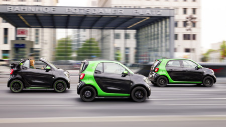 smart Electric Drive 2017: tres carrocerías y hasta 160 kilómetros de autonomía