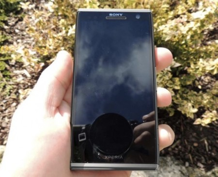 Sony Xperia Odin C650X, se filtra en imágenes otro nuevo smartphone de Sony