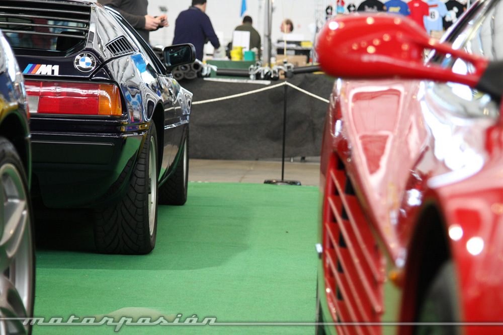 ferrari Testarossa vs Bmw M1