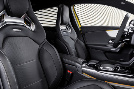 Mercedes-AMG A 35 4Matic
