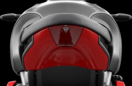 Triumph Trident 2020 015