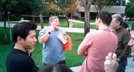 La imagen de la semana: Steve Wozniak y su Android