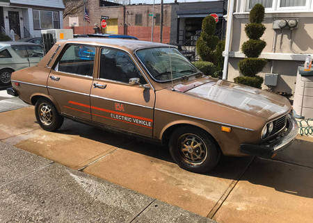 Renault 12 Elctrico Eva Metro Nasa