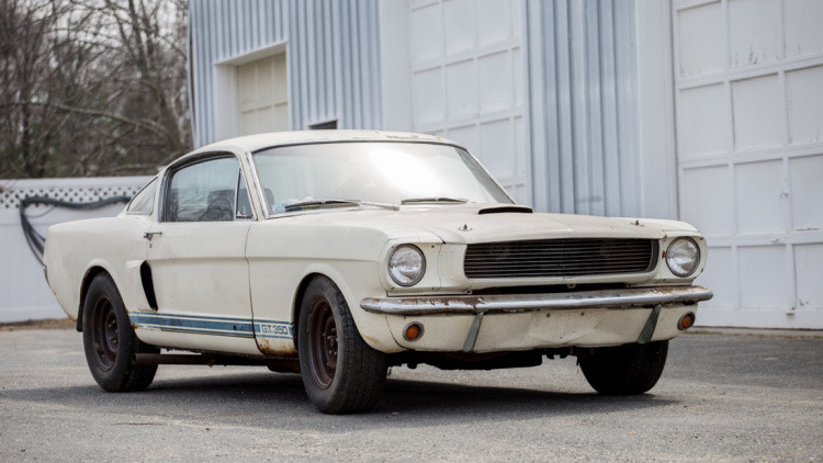 Ford Mustang Shelby Gt350 4