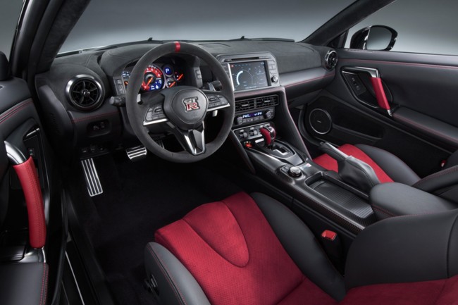 Nissan GT-R Nismo Interior