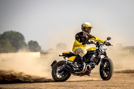 Ducati Scrambler Full Throttle 2019 004