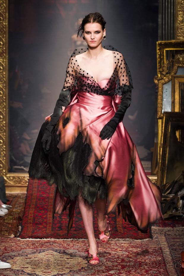 Moschino Autumn Fall Winter 2016 Mfw46