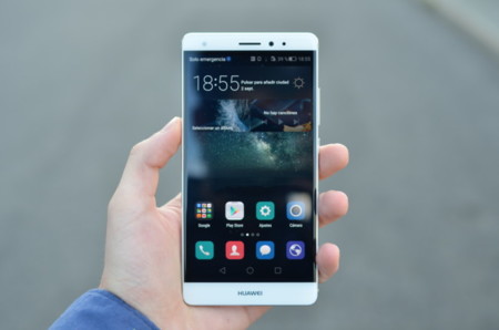 El próximo móvil con pantalla curva al estilo del S6 lo podría construir Huawei para 2016