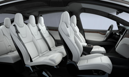 Section Interior Primary White Touch