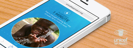 Unicef lanza una campaña en la que darán agua a cambio de dejar de lado el móvil