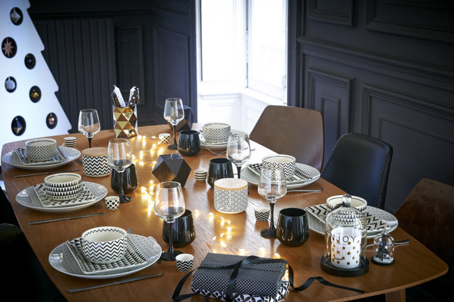 Noel Graphique Amb Table