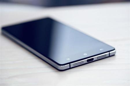 Oppo R1C se enseña en imágenes con su cristal de zafiro