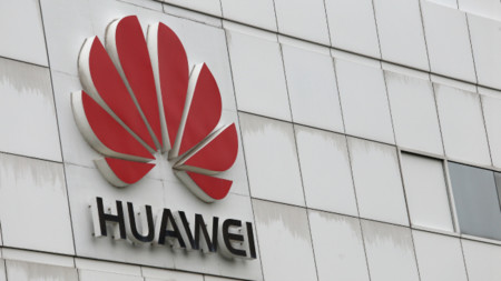 Huawei apostará por el escáner de huellas dactilares también en sus móviles de bajo coste