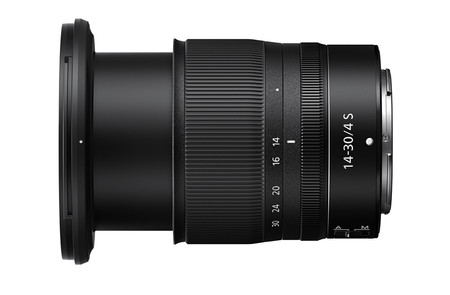 Nikkor Z 14 30 F4 03