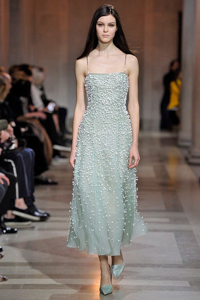 Carolina Herrera33