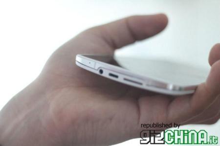 Oppo N1 se muestra de nuevo, muy tímidamente