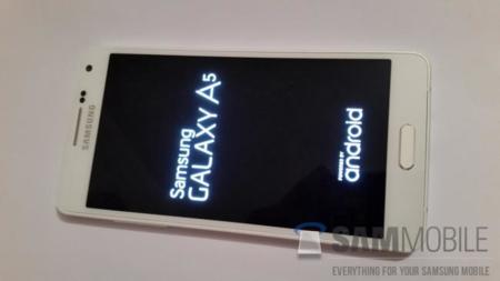 Samsung Galaxy Alpha A5, imágenes del posible nuevo terminal de la gama Alpha