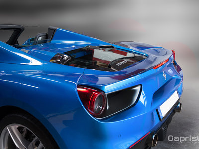 Capristo quiere que veas el motor de tu Ferrari 488 GTB por esta ventana