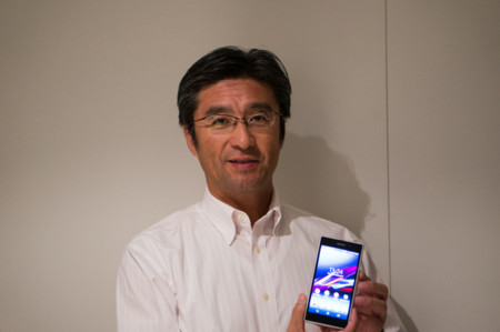 "Nuestro foco es la experiencia de usuario, no el sistema operativo". Kuni Suzuki, CEO de Sony Mobile
