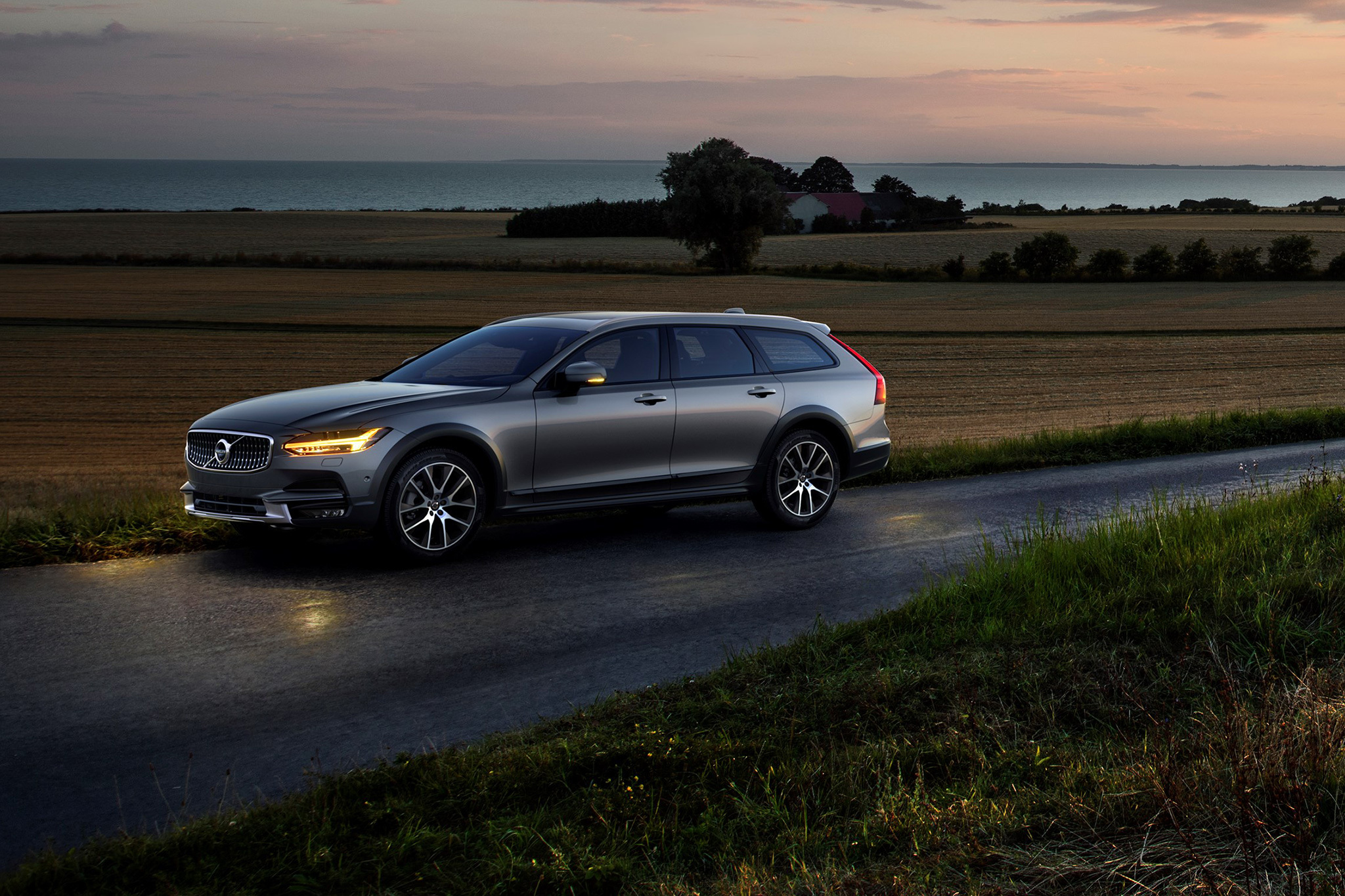 volvo v90 cross country volvo v90 cross country