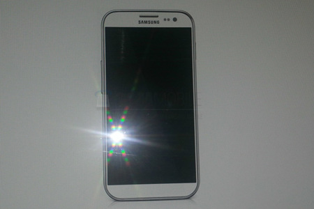 La primera imagen de un supuesto Galaxy SIV de Samsung sale a la luz