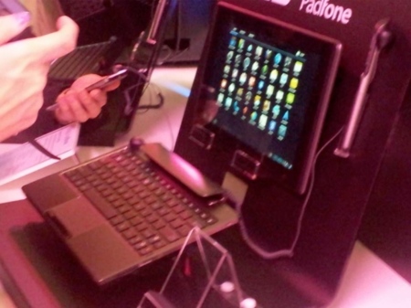 ASUS Padfone y Transformer Infinity presentados en el MWC 2012