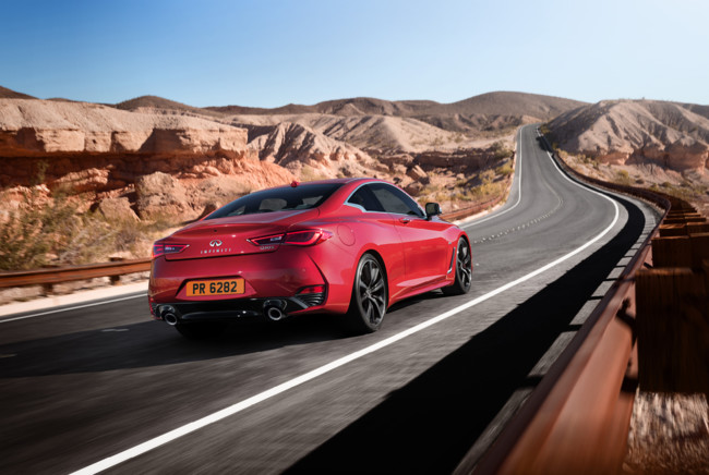 Infiniti Q60 3