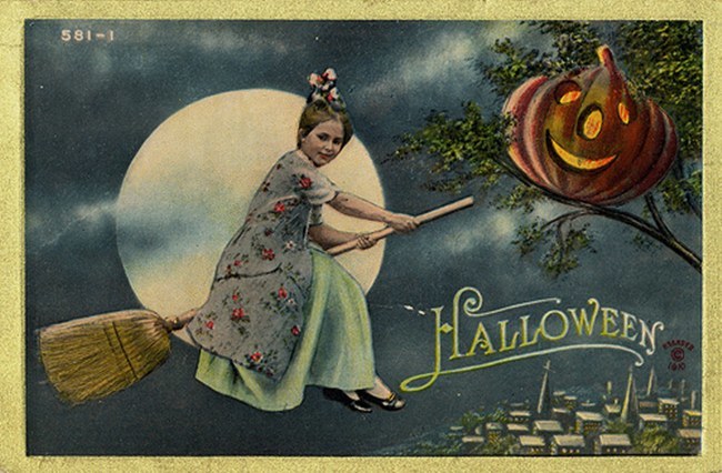 halloween postcard