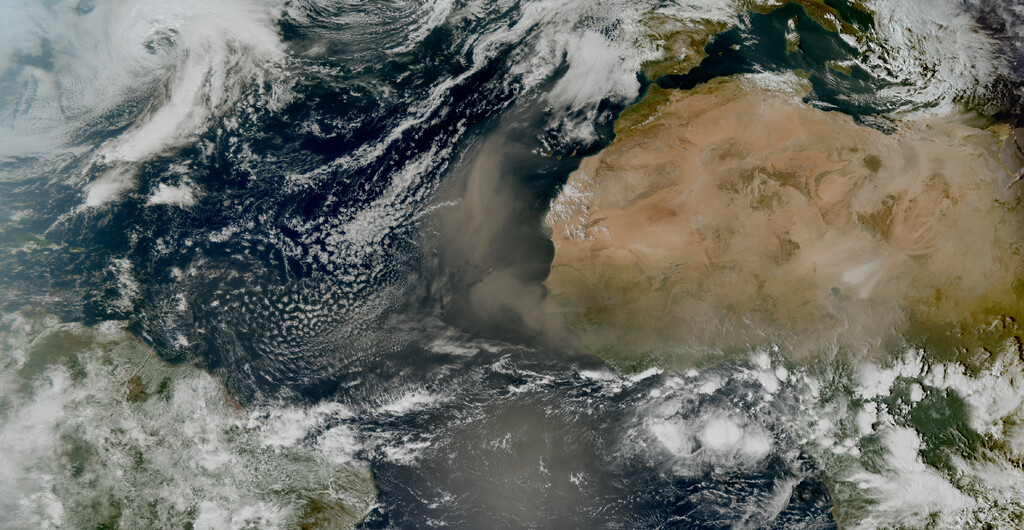 Parece cena de filme, mas é real: o fenômeno que fez o deserto do Saara atravessar o oceano e atingir o Brasil em cheio