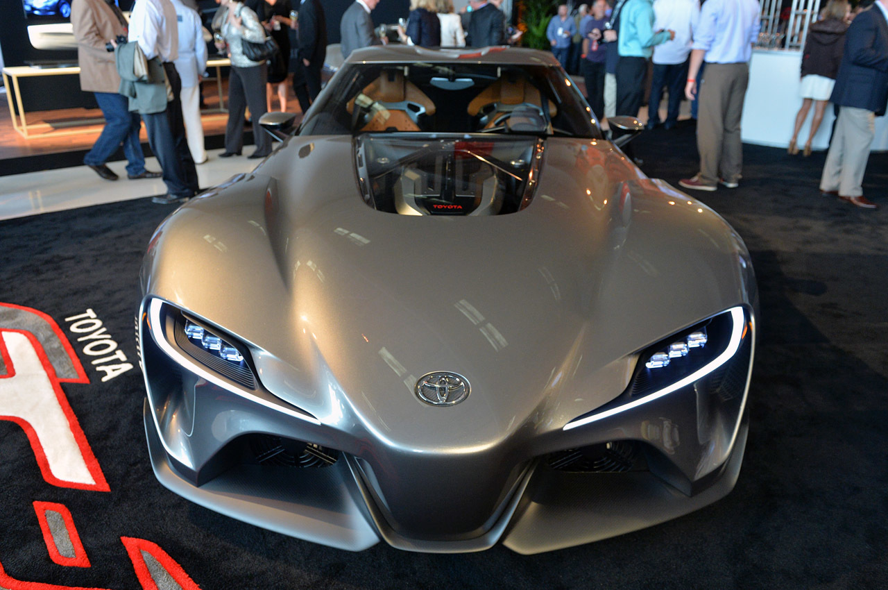Toyota FT-1 Graphite (13/15)