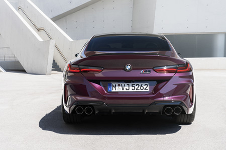 BMW M8 Gran Coupe 2020 trasera
