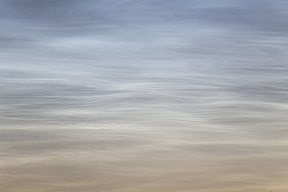 Silent Waves Of The Sky Noctilucent Clouds Mikko Silvola