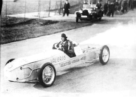 max_valier_in_rocket_car_(1931).jpg