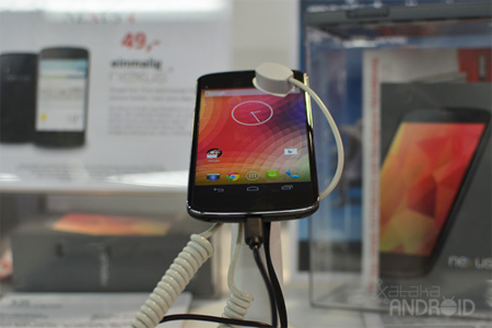 Android 4.2.2 desactiva el soporte 'no-oficial' al LTE del Nexus 4