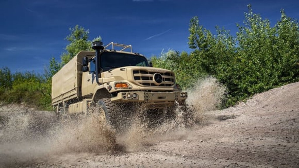 Quando a Alemanha equipar o Exército Francês: 7 mil caminhões militares Mercedes substituirão os veneráveis Renaults