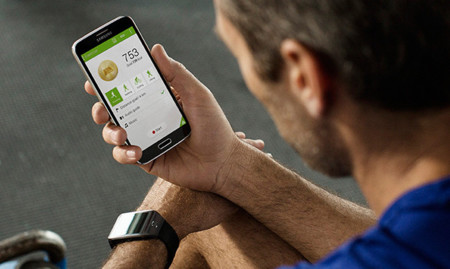 Ha vuelto a pasar: Galaxy S5 deja menos de 8 GB disponibles para el usuario en su presentación