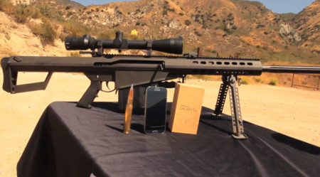 Si lo que buscas es protegerte de un rifle calibre 50, no te escondas detrás de un Galaxy S4