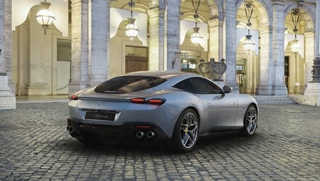 Ferrari Roma 3