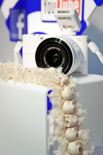 Detalle Samsung NX1000 por Maya Hansen