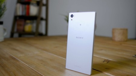 Sony empieza por los Z5 a renovar su interfaz de cámara
